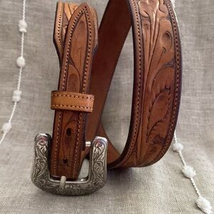 Justin Hand Tooled Brown Leather Embossed Belt size 36 - Western made in USA